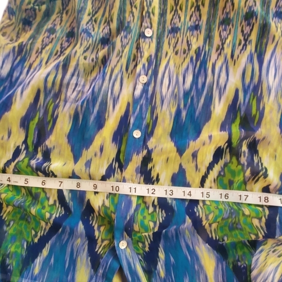 CHICOS Ikat Breeze Multicolored Semi-Sheer Tunic Woman's Size 1 - Picture 6 of 9